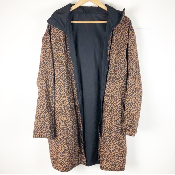 🌿 Mycra PAC Reversible Leopard Print Raincoat